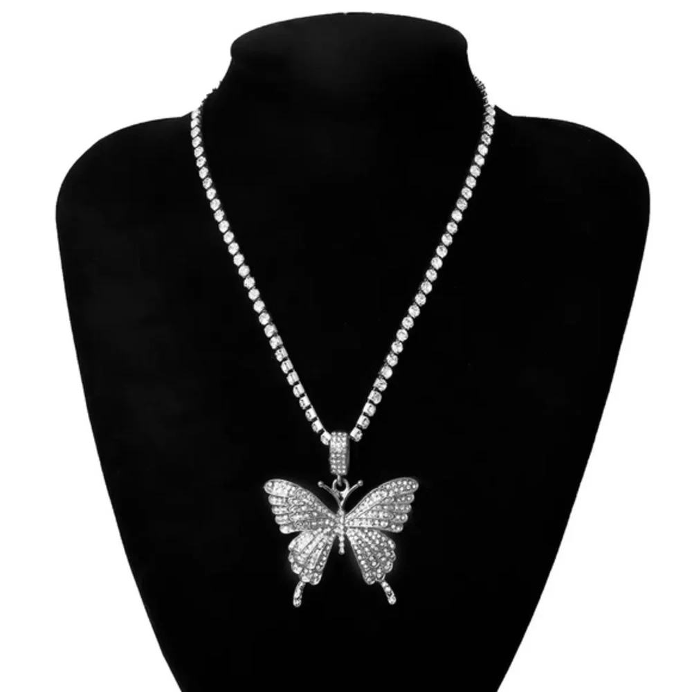 Sparkling butterfly necklace